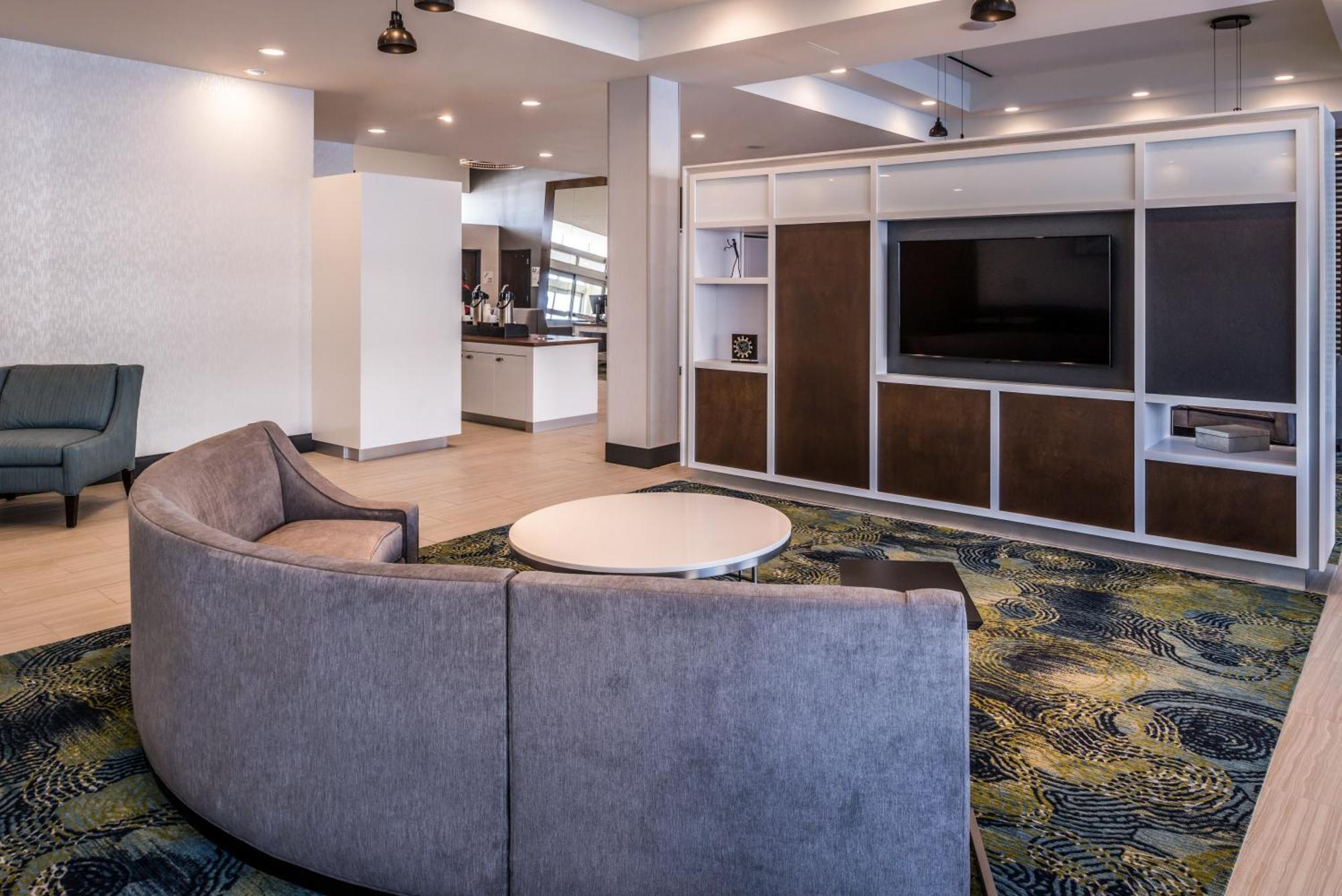 Holiday Inn Detroit Northwest - Livonia By Ihg Extérieur photo
