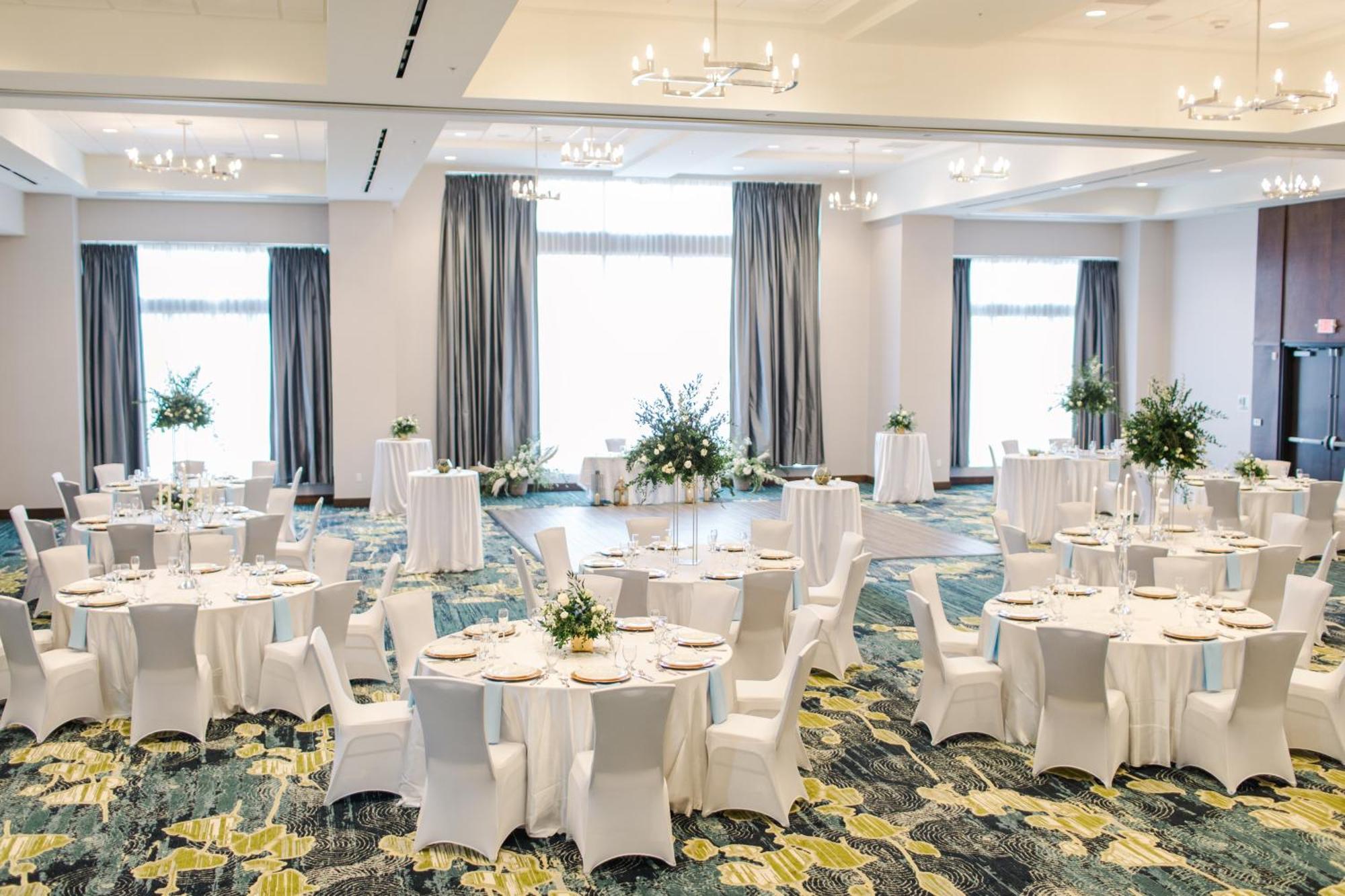 Holiday Inn Detroit Northwest - Livonia By Ihg Extérieur photo