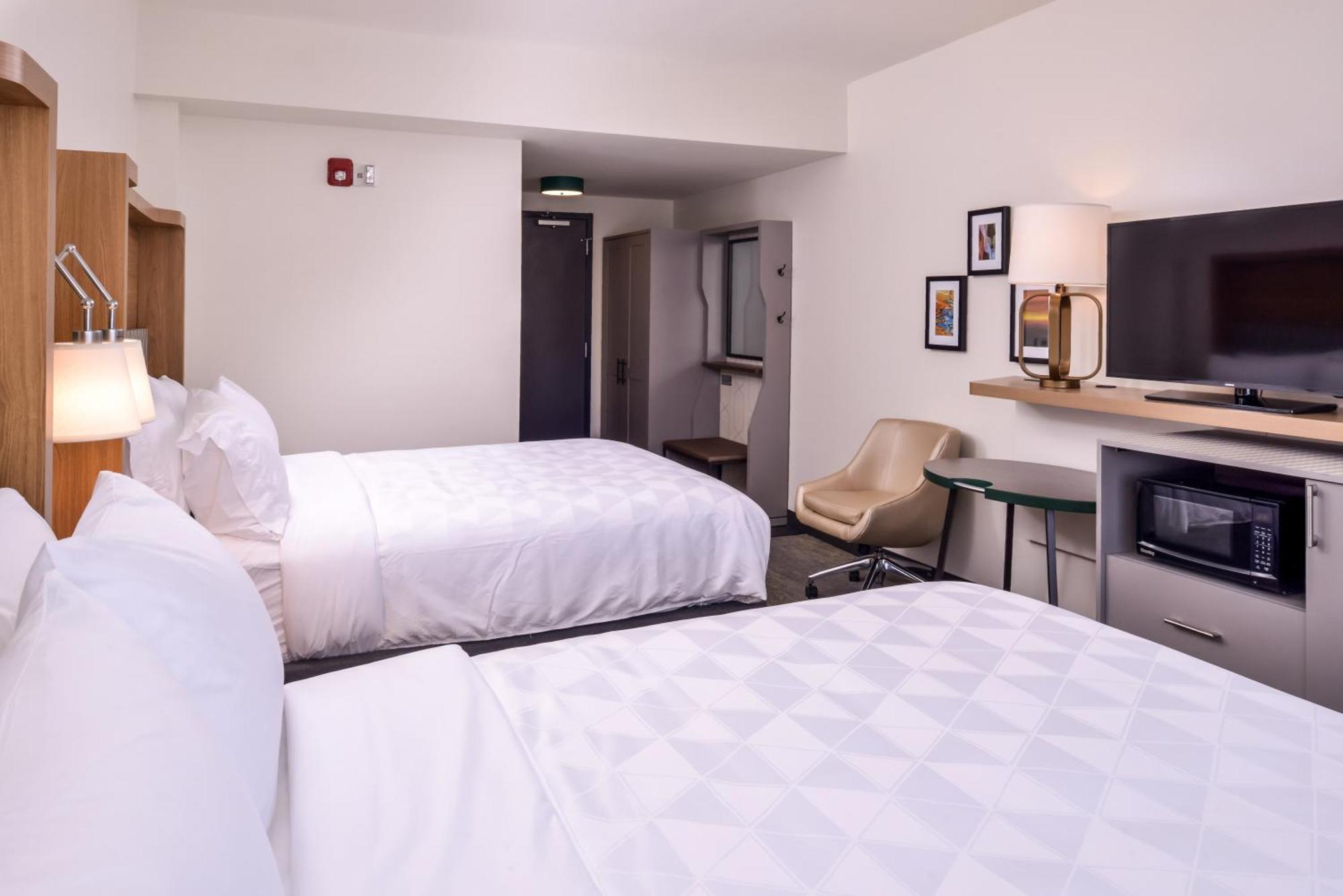 Holiday Inn Detroit Northwest - Livonia By Ihg Extérieur photo