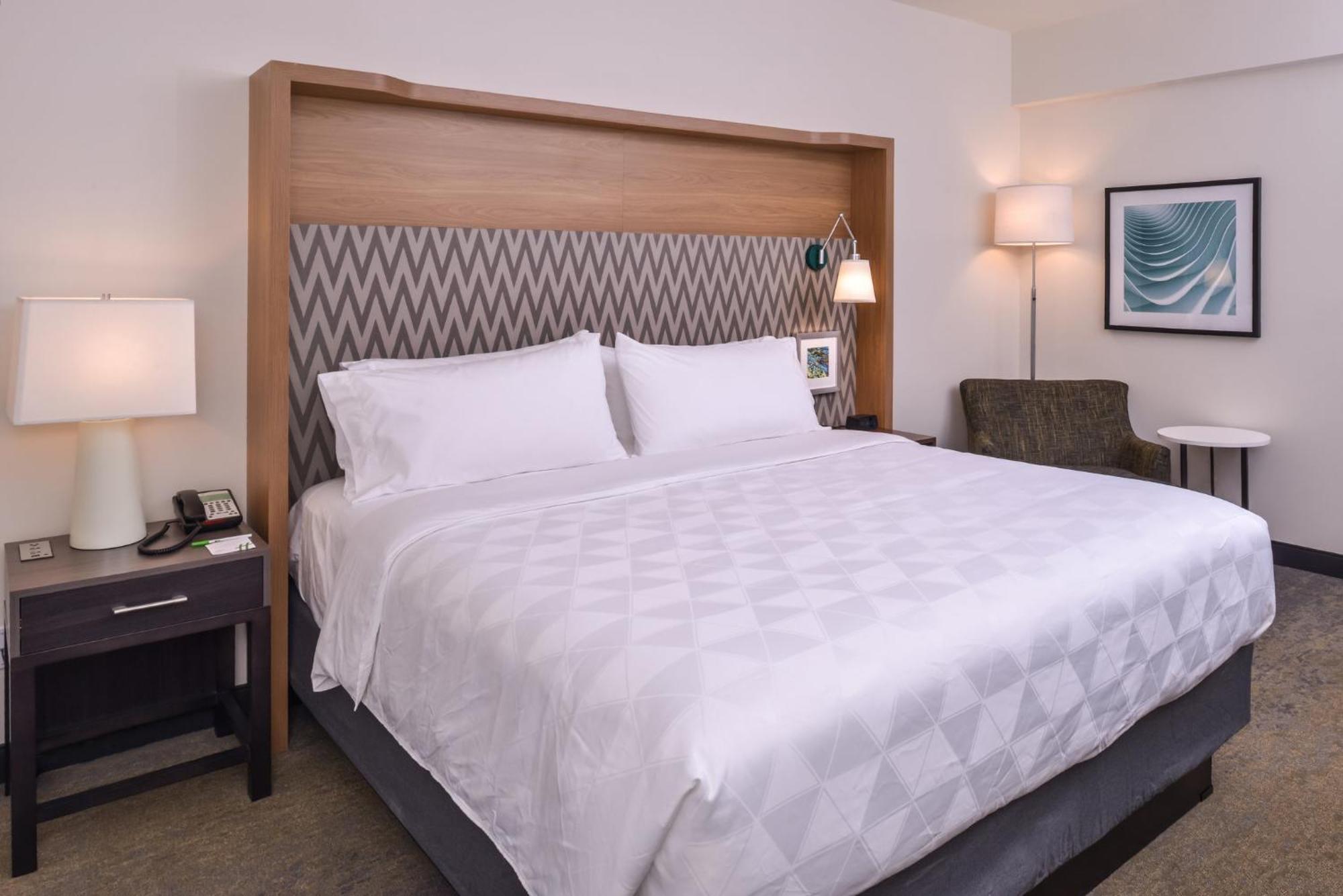 Holiday Inn Detroit Northwest - Livonia By Ihg Extérieur photo